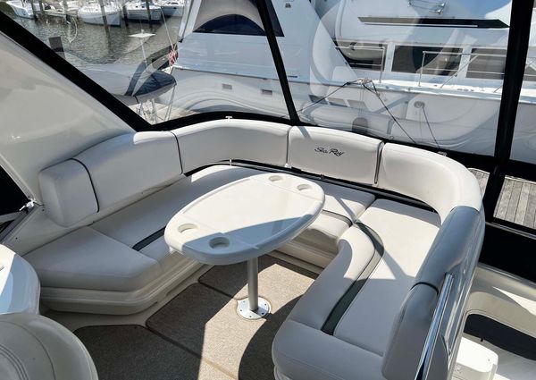 Sea Ray 420 Sedan Bridge image