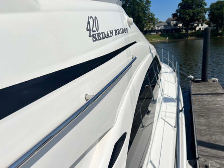 Sea Ray 420 Sedan Bridge image