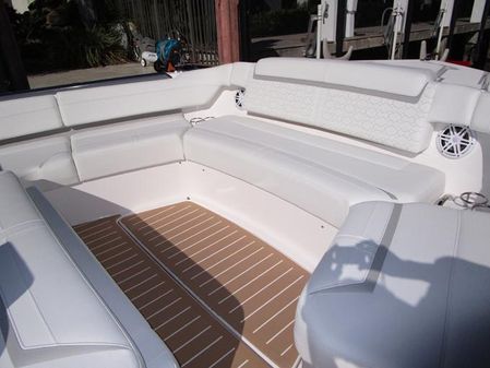 Tiara Yachts LS image