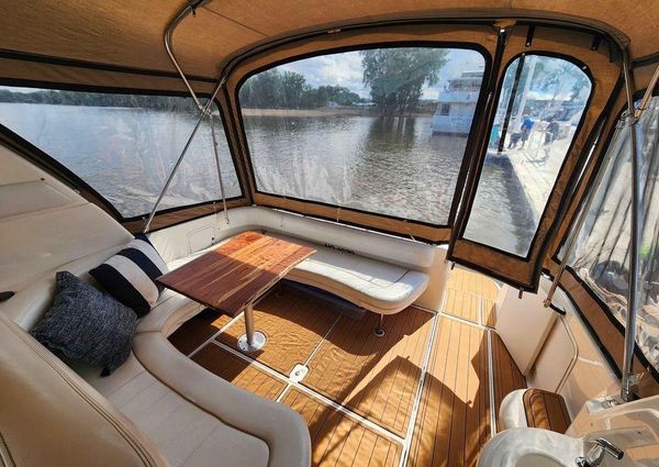 Sea Ray 310 Sundancer image