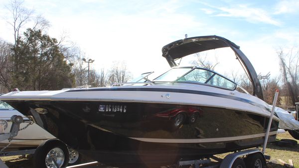 Regal 24 FasDeck
