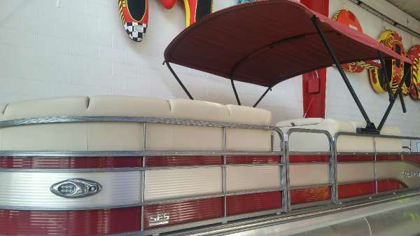 Manitou Pontoons SES Bench - main image
