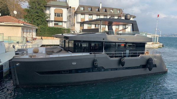 Custom Commercial Yacht
