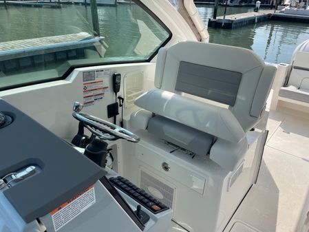 Pursuit DC 326 Dual Console image