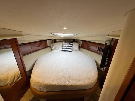 Sea Ray 40 Sundancer image