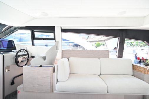 Ferretti Yachts 500 image