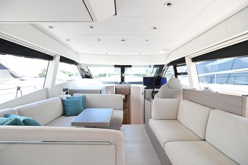 Ferretti Yachts 500 image