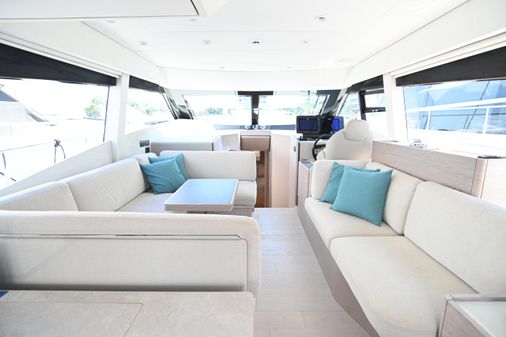 Ferretti Yachts 500 image