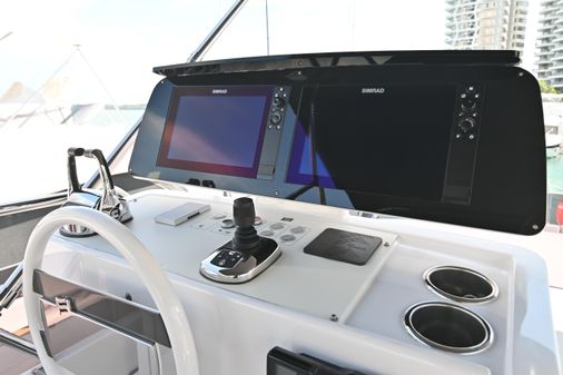 Ferretti Yachts 500 image