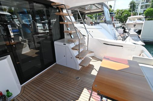 Ferretti Yachts 500 image