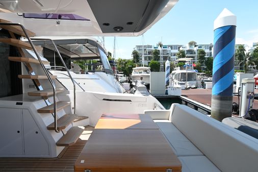 Ferretti Yachts 500 image