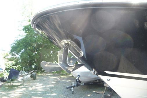 Sea Ray SLX 350 Outboard image