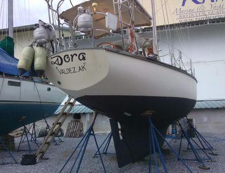 Cape Dory 36 image