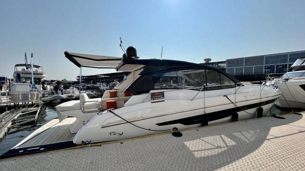 Rio Yachts Sport Coupe 44 