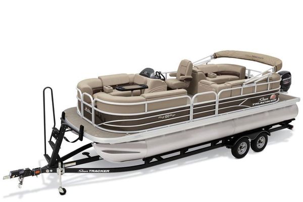 Sun Tracker Party Barge 22 DLX - main image