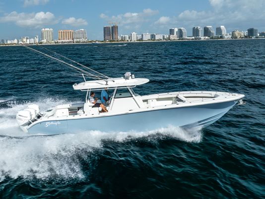 Yellowfin 39 Offshore - main image