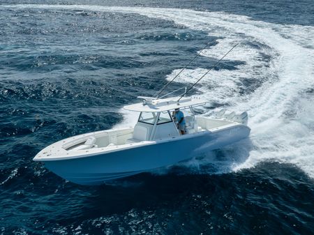 Yellowfin 39 Offshore image