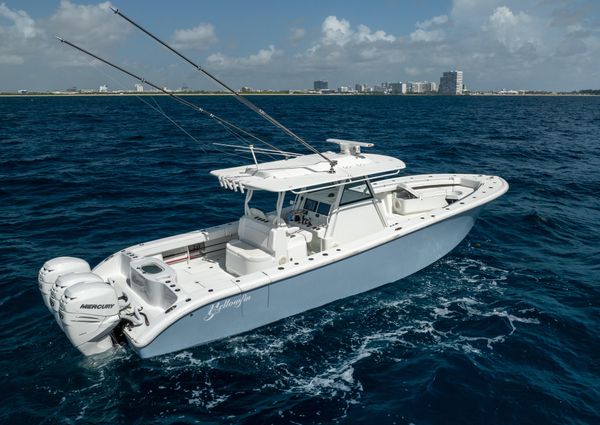 Yellowfin 39 Offshore image