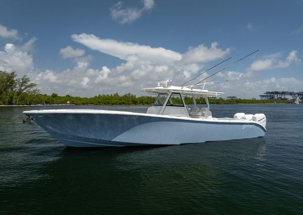 Yellowfin 39 Offshore image