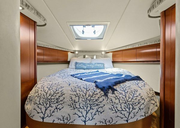 Sea Ray 44 Sundancer image