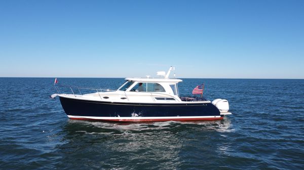 Back Cove 34O