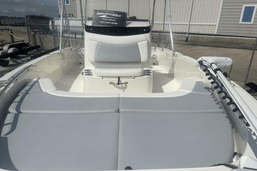 Boston Whaler 210 Dauntless image