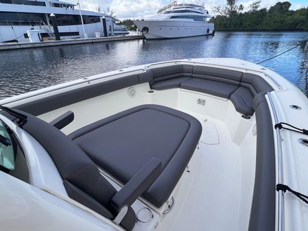 Boston Whaler 330 Outrage image