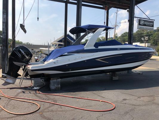 Crownline 290 XSS - main image