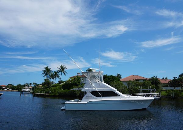 Mirage Yachts 40 Convertible image