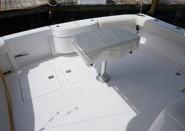 Mirage Yachts 40 Convertible image