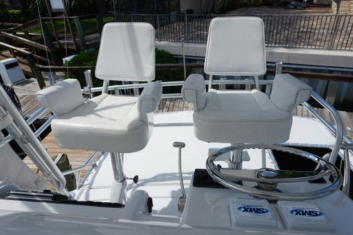 Mirage Yachts 40 Convertible image