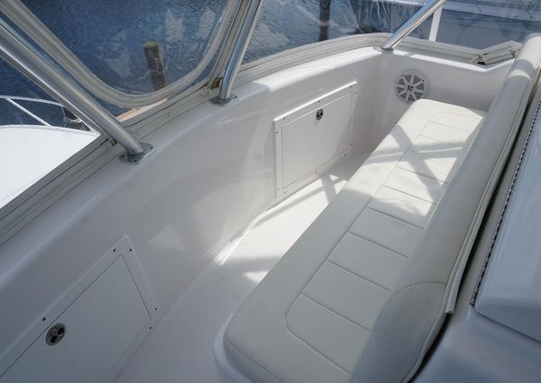 Mirage Yachts 40 Convertible image