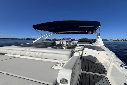 Sea Ray SDX 290 Outboard image