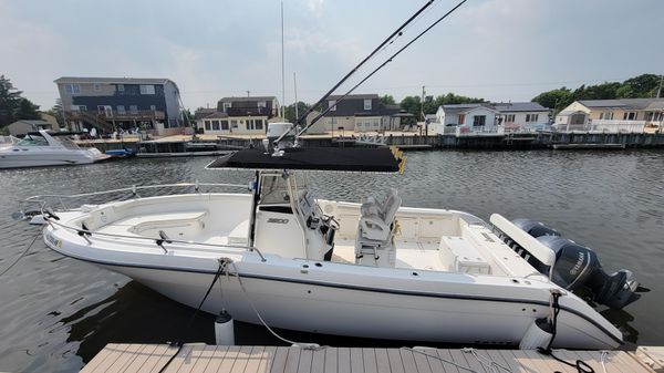 Century 3200 Center Console