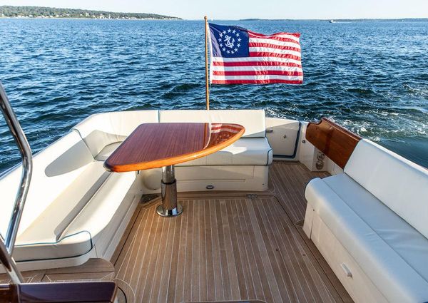 Hinckley Talaria 43 Flybridge image