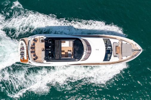 Sunseeker 86 Yacht image