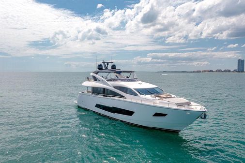 Sunseeker 86 Yacht image