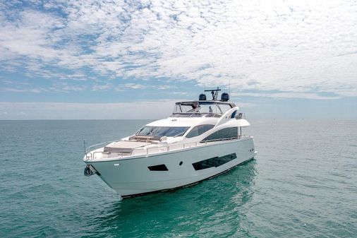 Sunseeker 86 Yacht image