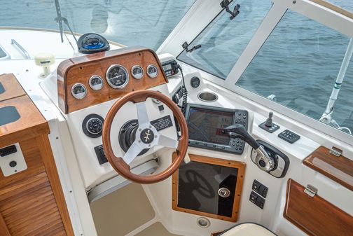 Hunt-yachts HARRIER-25 image