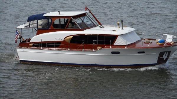 Chris-Craft Corsair 38 