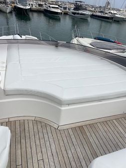 Sunseeker Sport Yacht 68 image