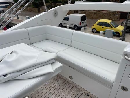 Sunseeker Sport Yacht 68 image