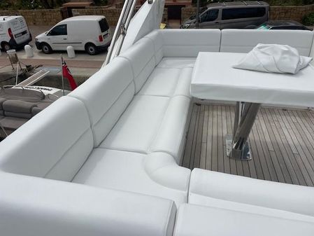 Sunseeker Sport Yacht 68 image