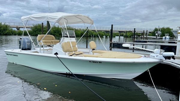 Sportsman Masters 207 Bay Boat