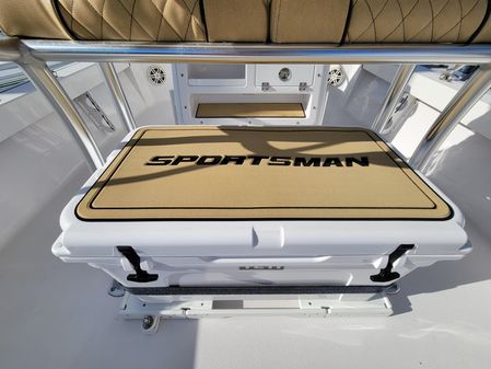 Sportsman Masters 207 Bay Boat image