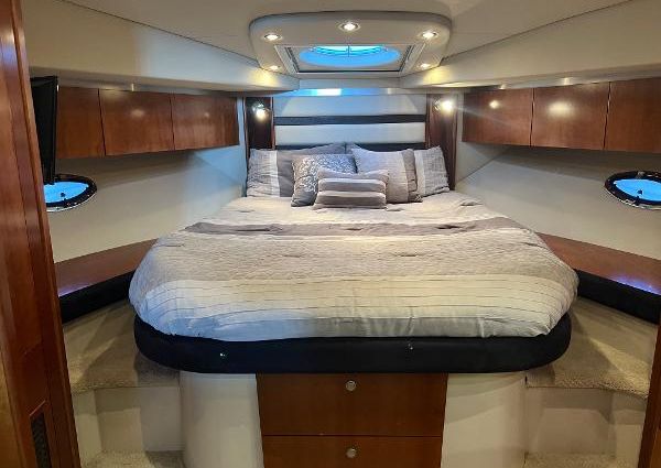 Cruisers-yachts 420-COUPE image