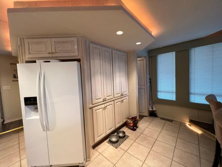 Stardust Cruisers 16x86 3 bed 2 bath Houseboat image
