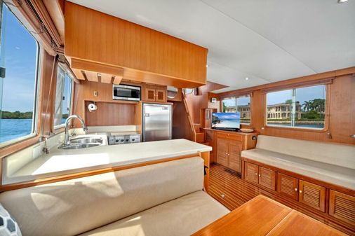 North Pacific 43 Pilothouse image