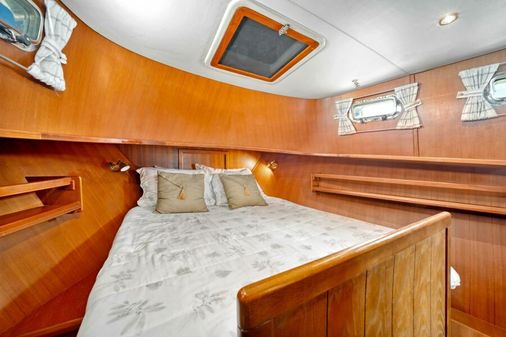 North Pacific 43 Pilothouse image