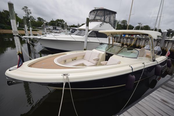 Chris-Craft Calypso - main image